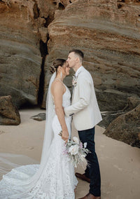 AMIYA Gown - White