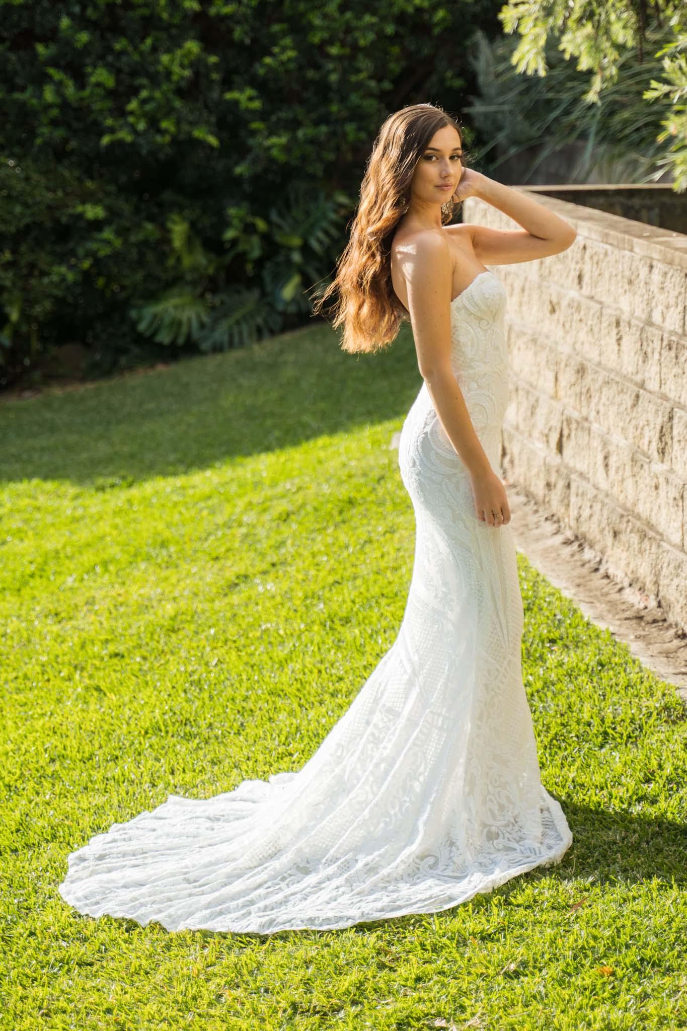 Gianna Gown - White/White – NB LUXE
