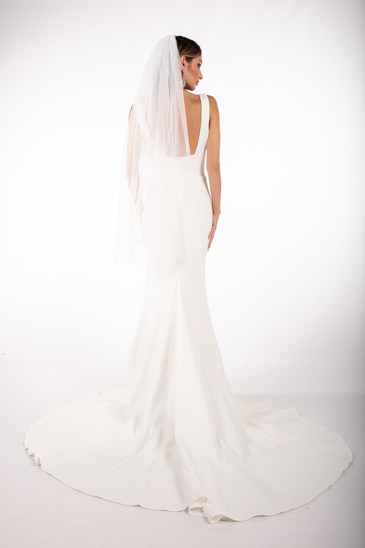 Back Image of Short Tulle Wedding Veil