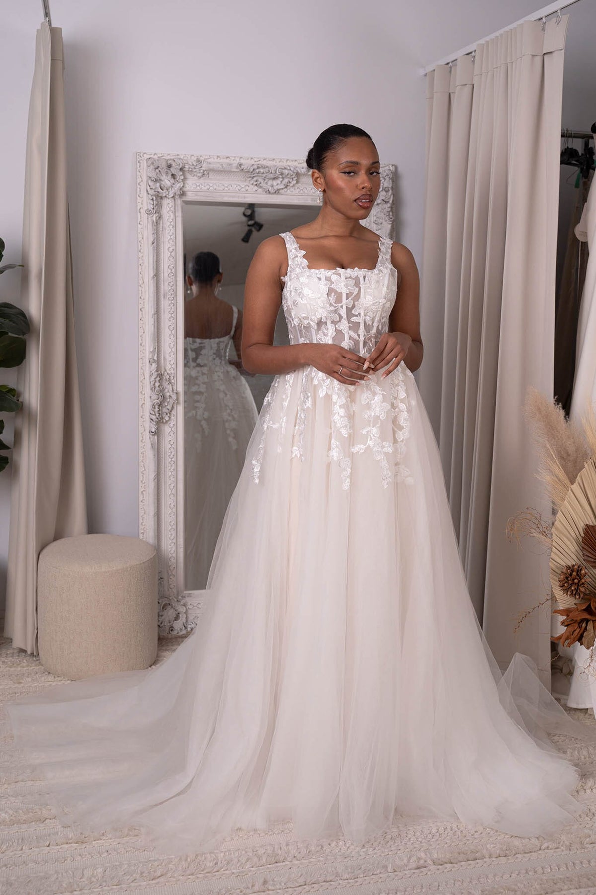 ROSA Gown - Ivory/Champagne NB LUXE ROSA Gown - Ivory/Champagne NB LUXE